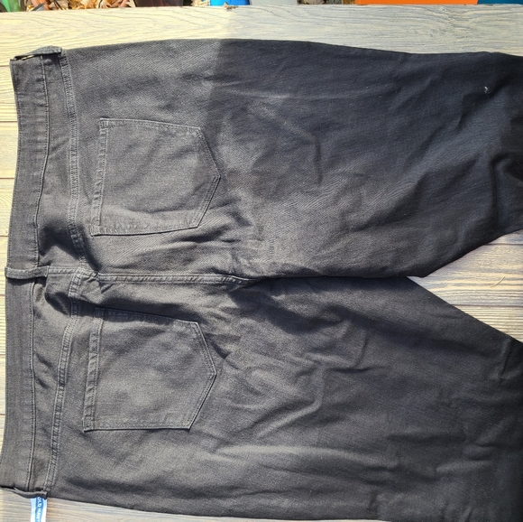 Old Navy Kicker Boot Cut Jeans - Picture 4 of 6